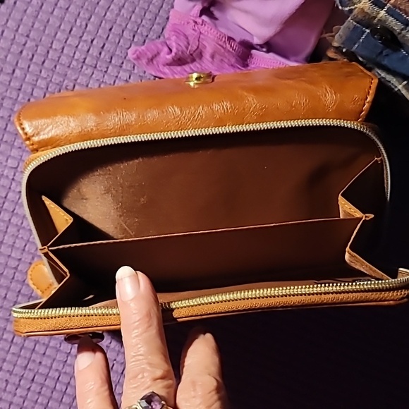 Wallet - Picture 6 of 7